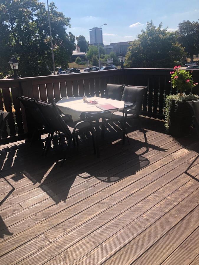 Hotel Mertin Хомутов Экстерьер фото
